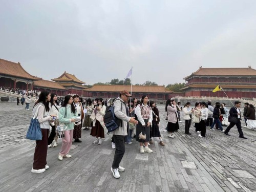 參觀故宮博物院