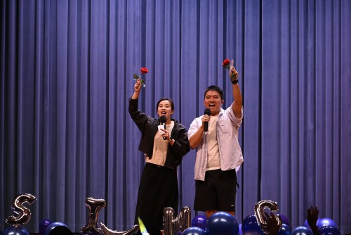 表演